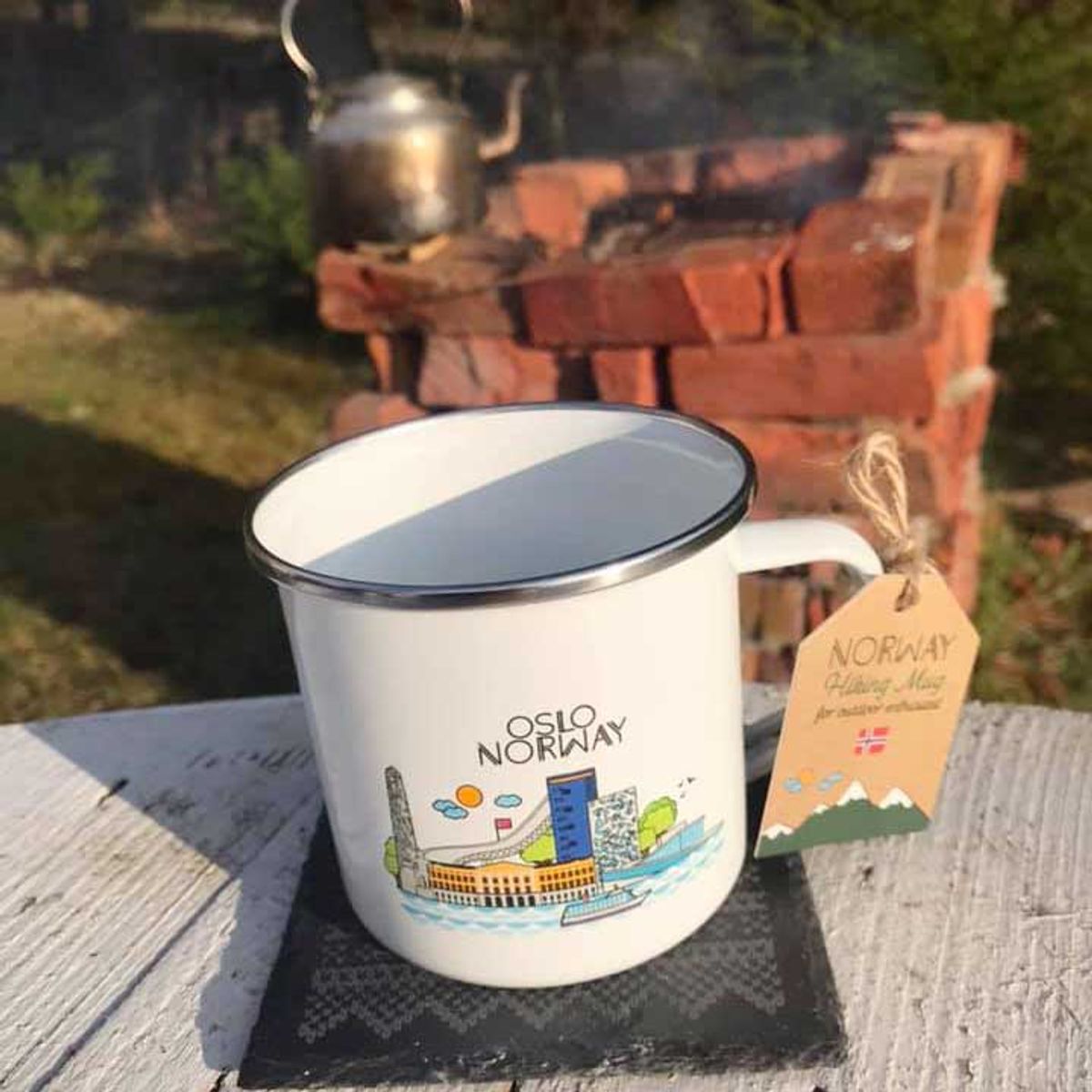 Enamel mug, Oslo