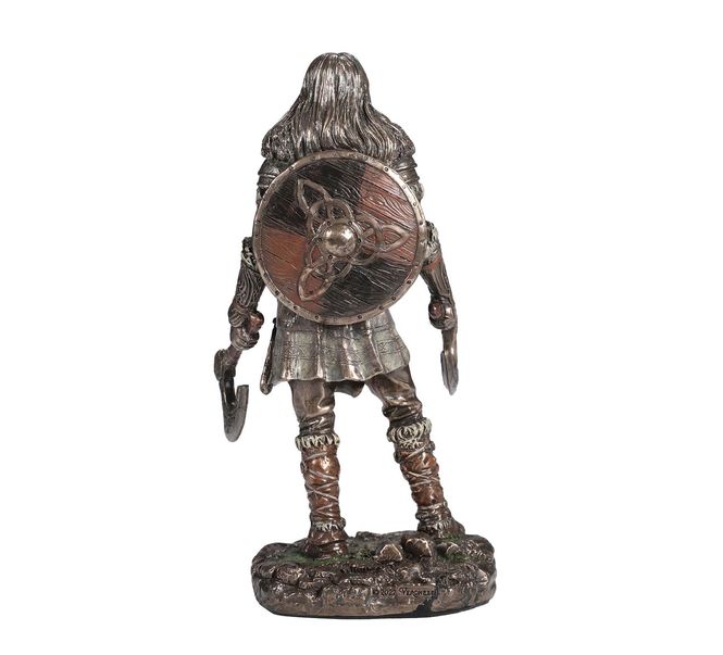Main Image Viking lady with axes